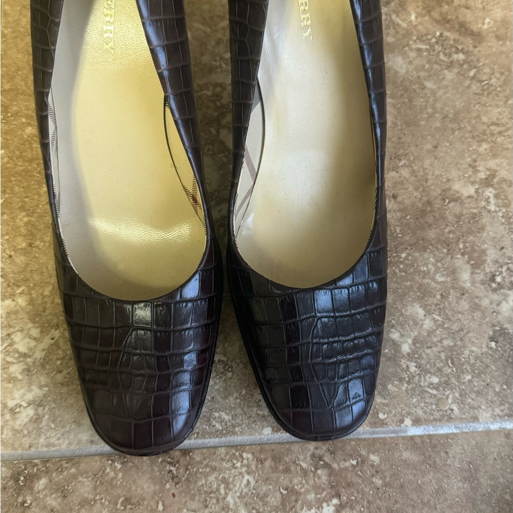 Burberry croc heels size 39 in excellent condition